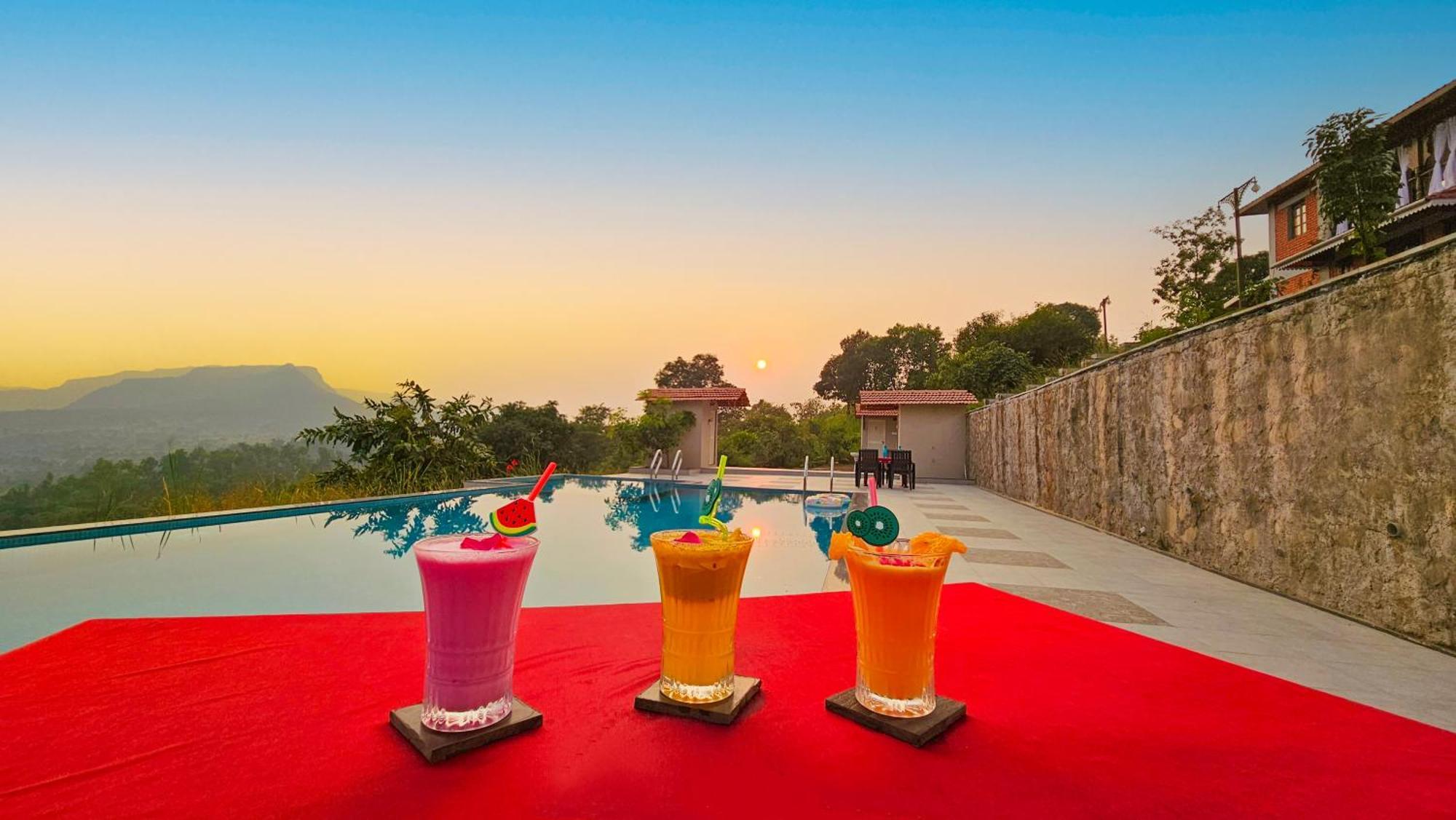 Shinde'S Tikona Valley Farm Villa Pune Eksteriør bilde