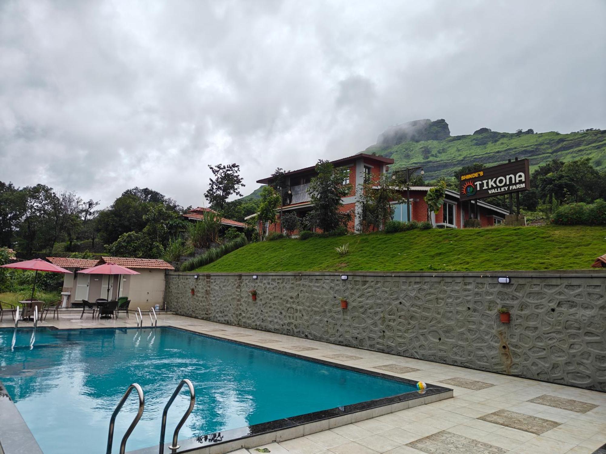 Shinde'S Tikona Valley Farm Villa Pune Eksteriør bilde